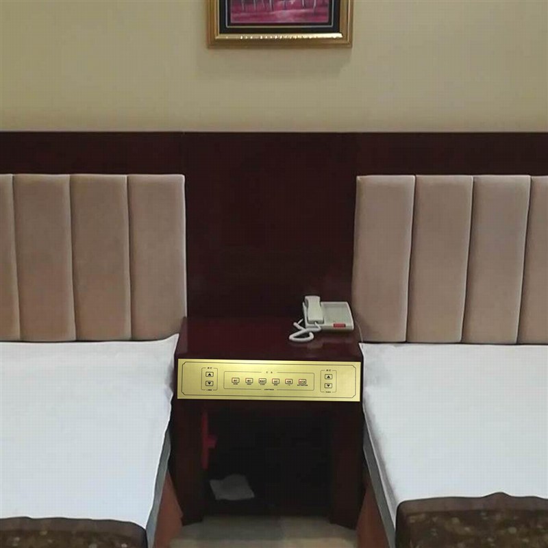 五开关+两调光轻触开关酒店宾馆床头柜集电控制板联连体开关面板