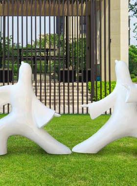 户外玻璃纤维读书人物雕塑运动小孩抽象人型学校园林景观草坪小摆