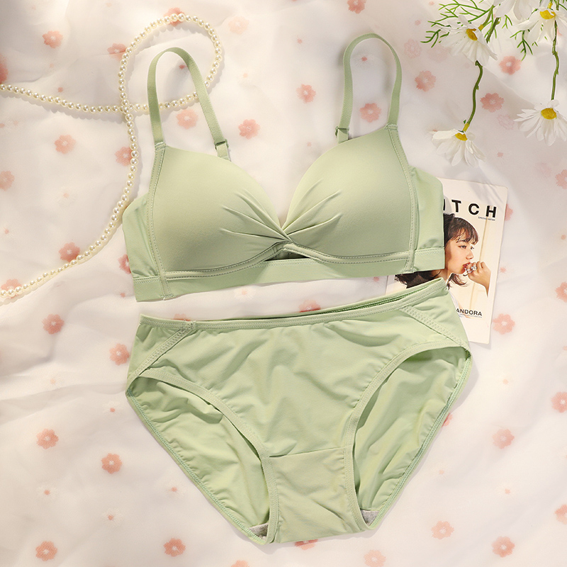 无痕内衣夏季薄款女小胸聚拢收副乳防下垂大胸显小无钢圈美背胸罩