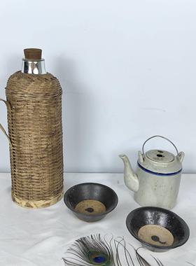 民俗怀旧老物件提梁茶壶茶碗复古茶馆客栈民宿摆件影视道具