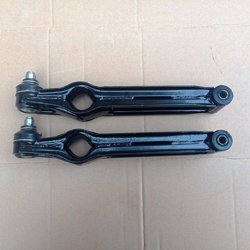 适用鸿日S1 S1Pro雷竟D90电动汽车前托臂 下摆臂 下支臂