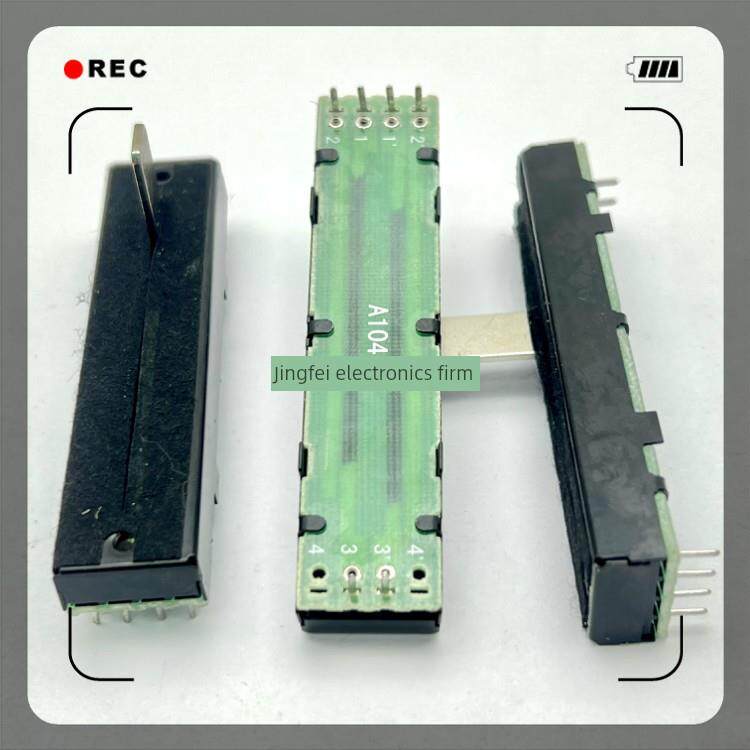 优质RA45D2-211带直杆滑动双联直滑电位器A100K×2 轴长15方内脚