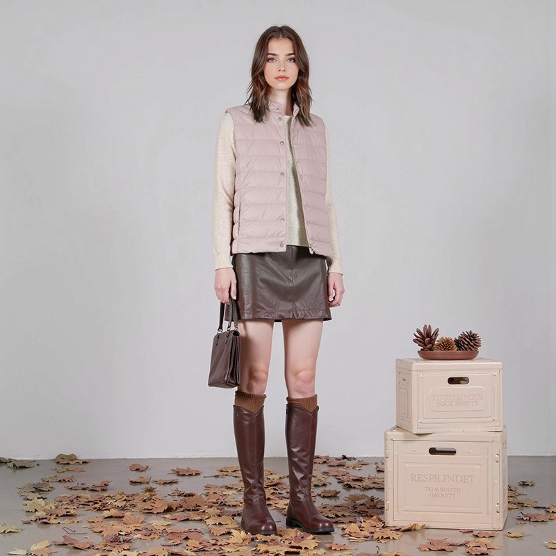 一线撤标撤柜！2025年新款时尚保暖轻薄内搭短款羽绒马甲