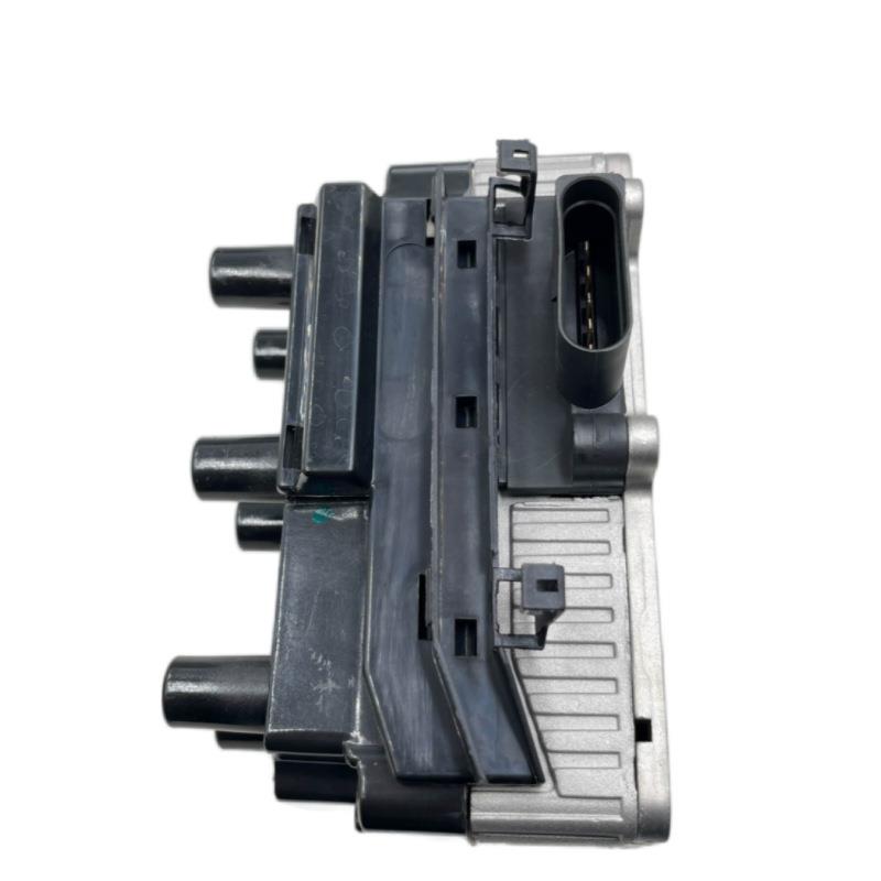 跨境点火线圈方插圆插UF338021905105C021905106B021905106C