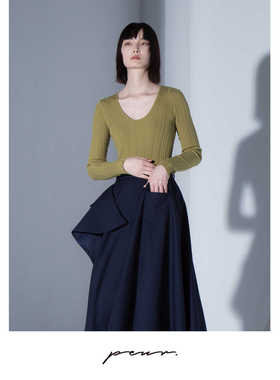 peur针织春夏圆v领修身打底上衣精纺天丝真丝坑条立体肌理原创风