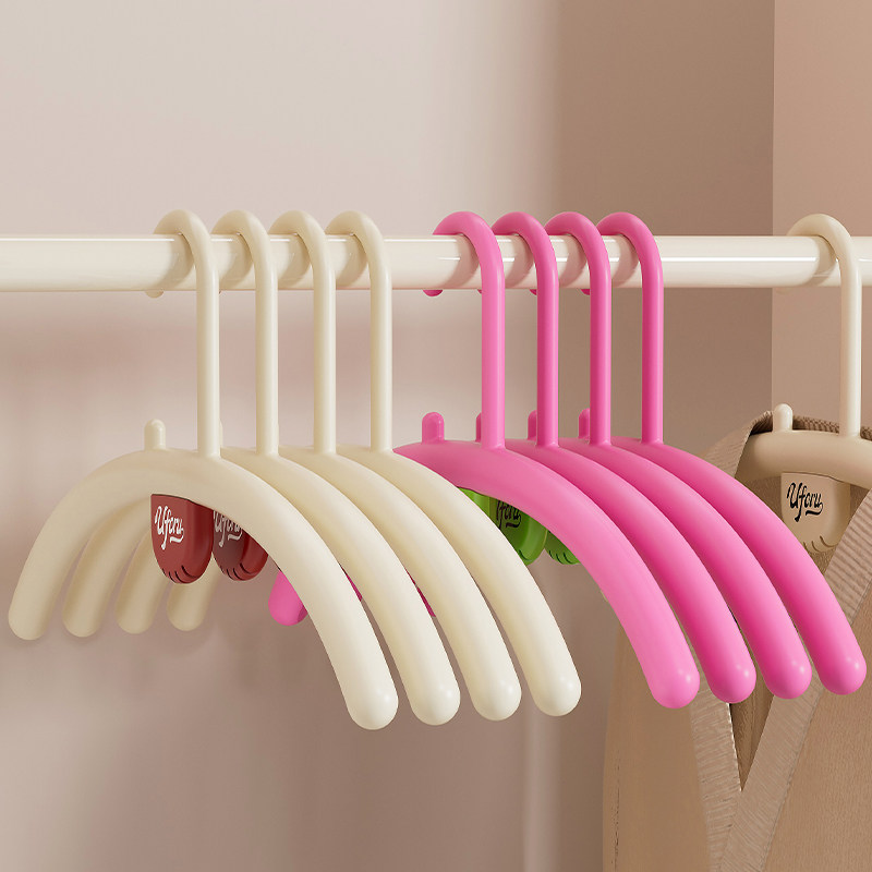 多巴胺香薰衣架家用挂衣无痕防肩角防滑2025新款加厚多功能晾衣服