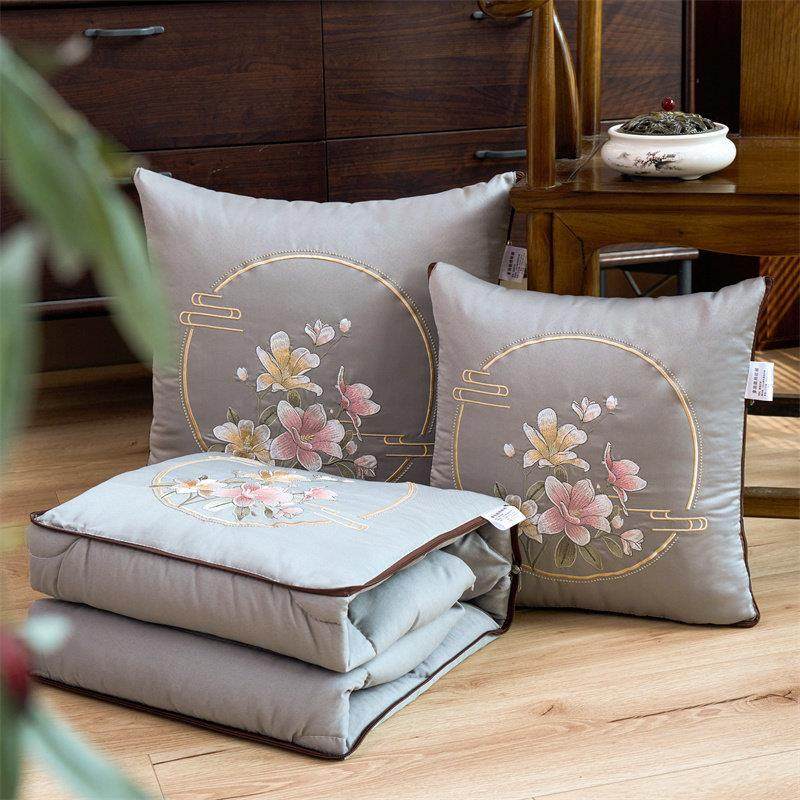 高克重磨毛新中式绣花抱枕被子二合一可折叠毯子午睡靠枕靠垫两用,居家布艺,抱枕被,淘宝优惠券,粉丝福利购,淘宝优惠卷