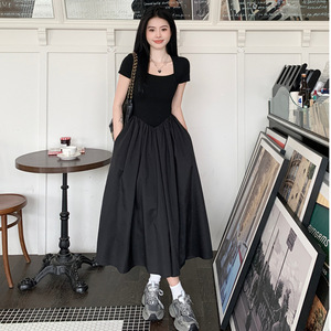 大码赫本风方领连衣裙女夏季胖mm遮肚显瘦黑色长裙