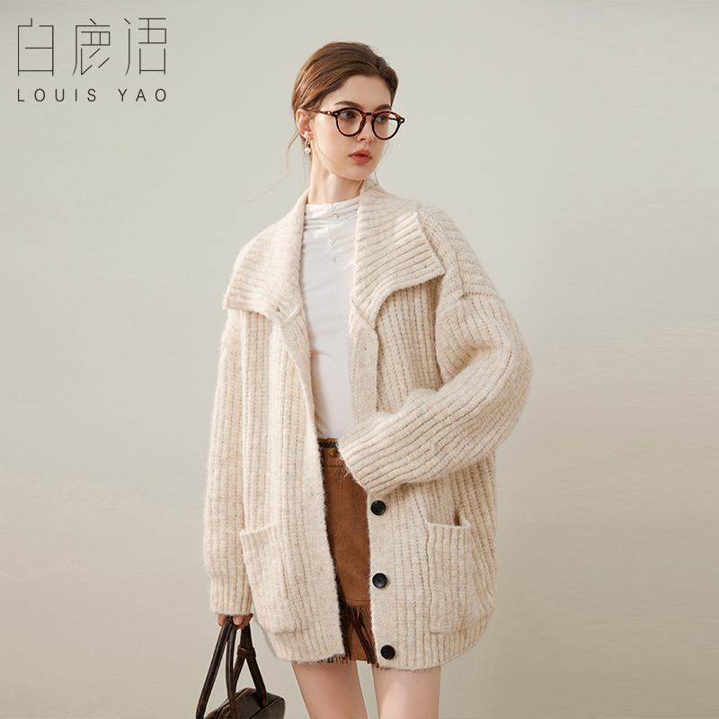 白鹿语大翻领中长款外套2024冬新款单排扣长袖微弹宽松厚女式毛衣