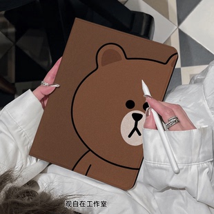 air7平板套11代10.9寸全包防摔硅胶磁吸蚕丝纹 pro11新款 棕色探头布朗熊适用iPad平板保护壳带笔槽书本式 ipad