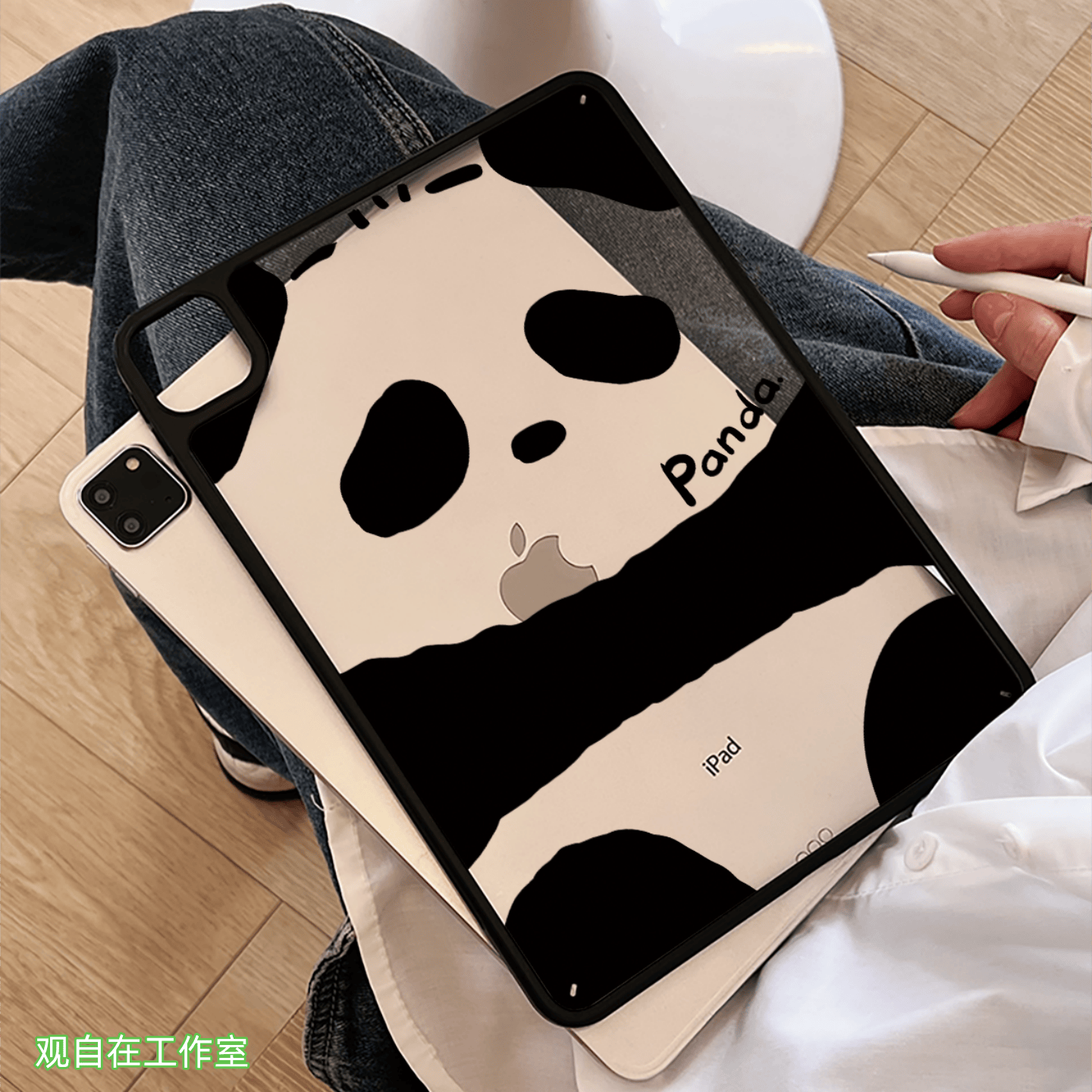 苹果iPad防弯半包熊猫保护壳图片