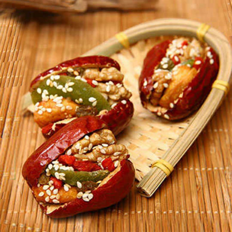 红枣夹核桃什锦枣夹核桃仁葡萄干枸杞抱抱果水果零食独立包装