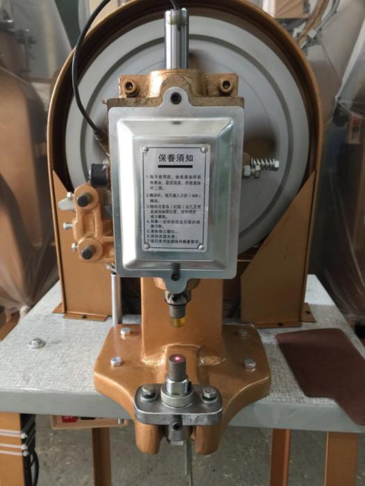 热销鞋带包头机 金属铜铁电动脚踏打头机 手放金属