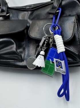 原创羽毛球球场高级感钥匙扣球包书包挂件比赛小奖品送情侣礼物