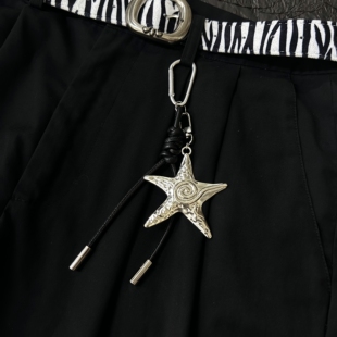 海星金属配饰亚文化y2k高级感包包挂件钥匙扣小众裤子挂饰男女款