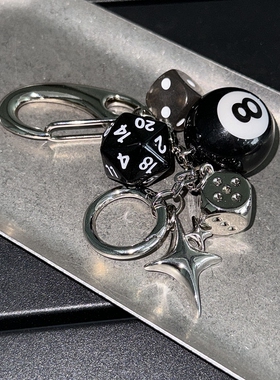 SFSN原创黑8骰子串手作包包挂件潮流设计穿搭钥匙扣腰间挂饰配件