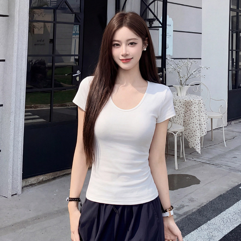 基础款U领短袖t恤女修身