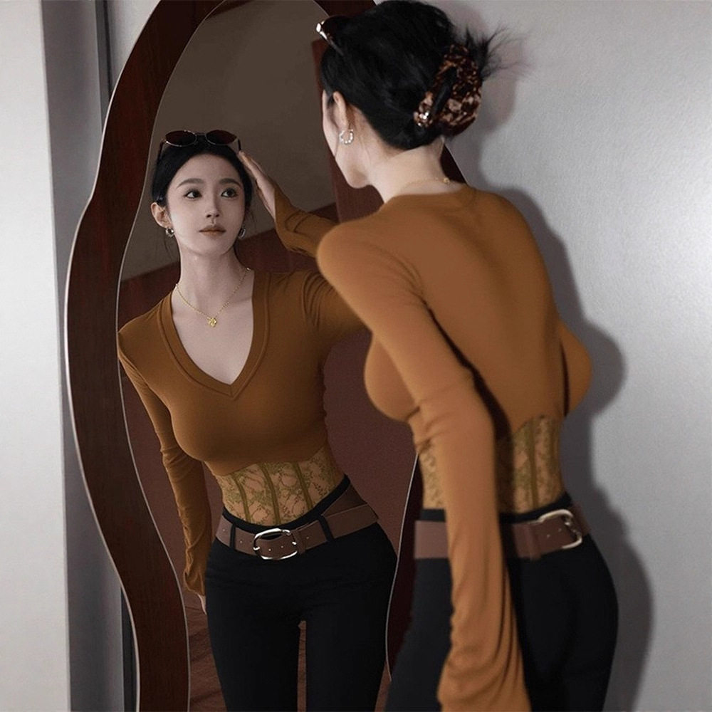 设计感蕾丝拼接内搭长袖t恤上衣秋冬独特辣妹咖色v领正肩打底衫女