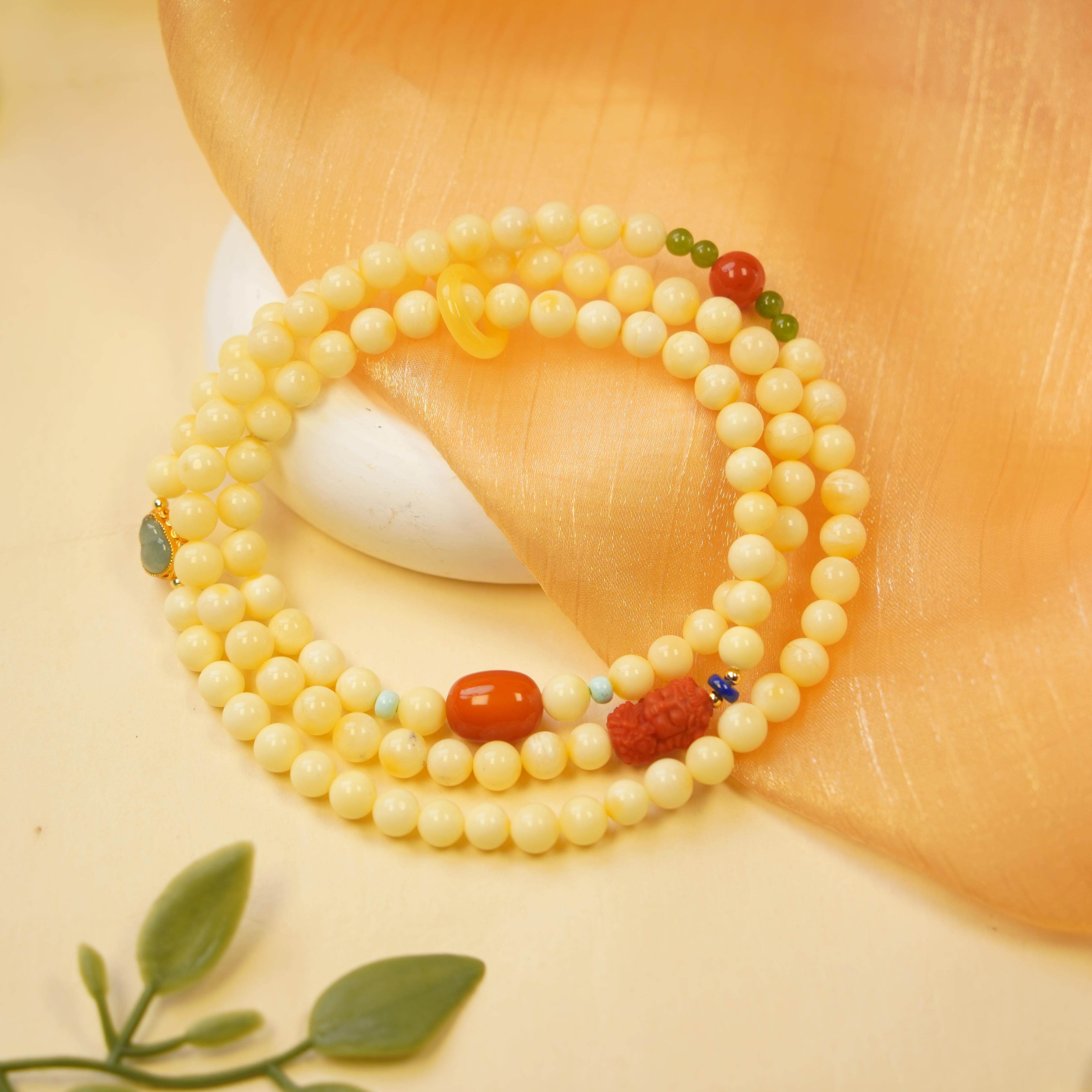 【Q .Jewelry】蜜蜡项链 略有不同