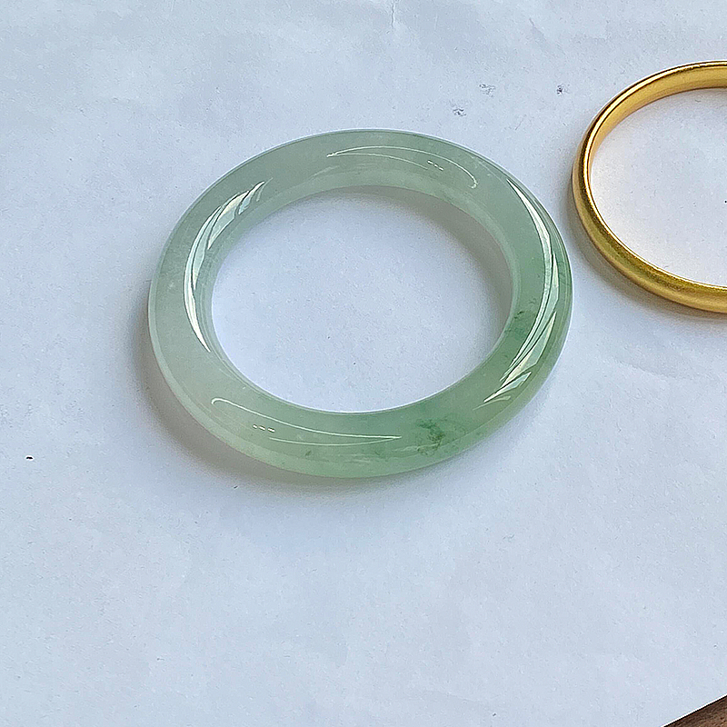 翡翠手镯热卖排行榜前三名
