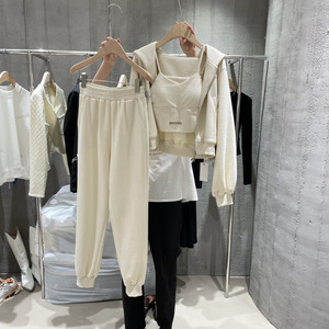 休闲运动套装女秋季2024韩版新款长袖连帽外套洋气背心三件套