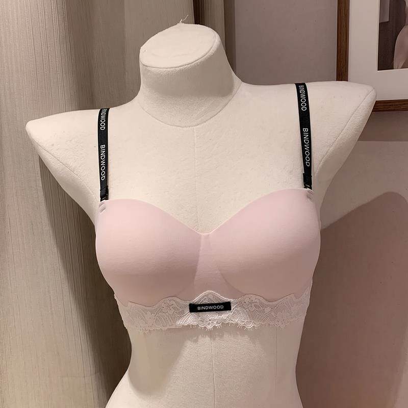 字母肩带蕾丝半杯内衣女小胸聚拢显大无钢圈加厚俏皮少女蜜桃文胸