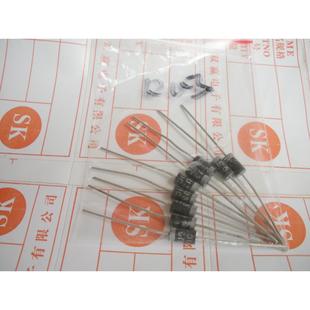 初级和次级使用 快恢复 整流二极管 RU3 适用于电视电源桥式