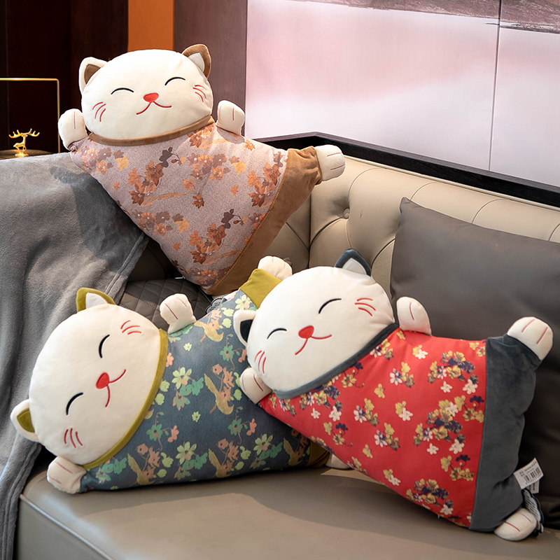 汽车载招财猫抱枕被子两用车上靠背垫午休毯座椅护腰靠垫腰枕毯#