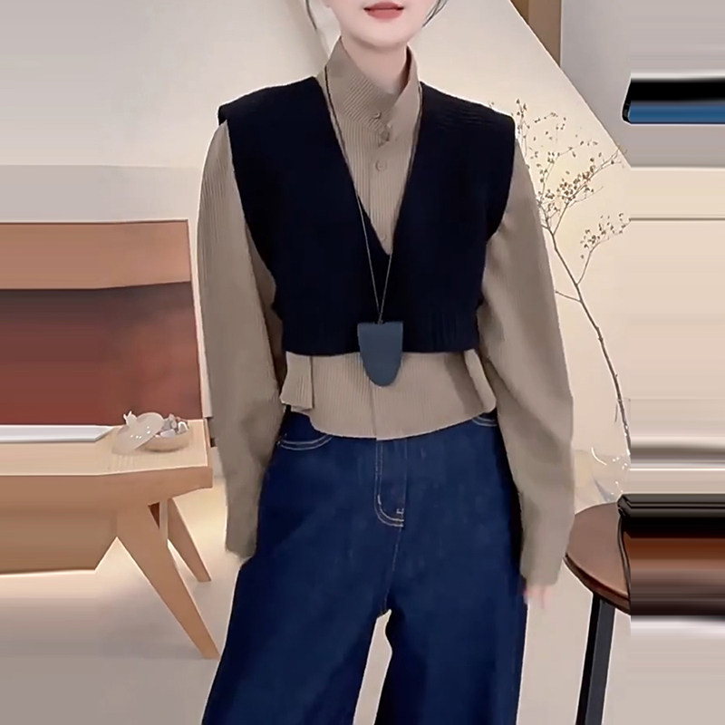 日常小众穿搭秋季新款时尚套装法式复古翻领条纹长袖针织马甲套装,女装/女士精品,时尚套装,淘宝优惠券,粉丝福利购,淘宝优惠卷