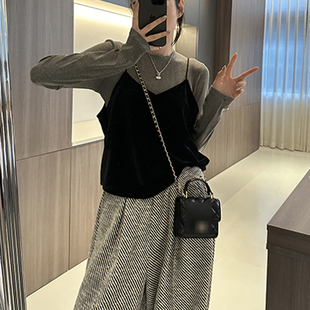 2025秋季 韩系简约ins风穿搭丝绒吊带女时髦高级感背心两件套 新款