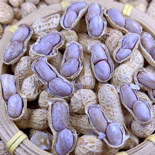 水煮晒干盐水花生龙岩花生蒜香花生五香花生水煮白晒花生咸脆花生