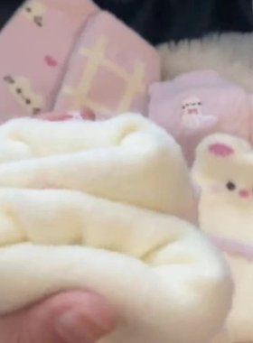 粉紫色猫咪毛绒袜子女秋冬加厚可爱提花中筒袜保暖睡眠袜月子袜