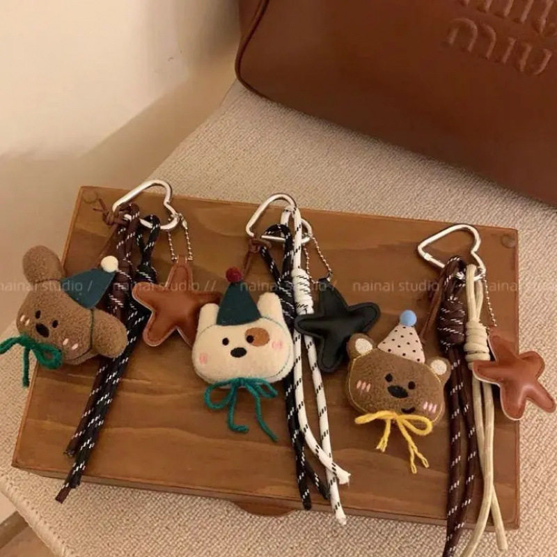 可爱毛绒小熊挂件登山绳手绳卡通图片