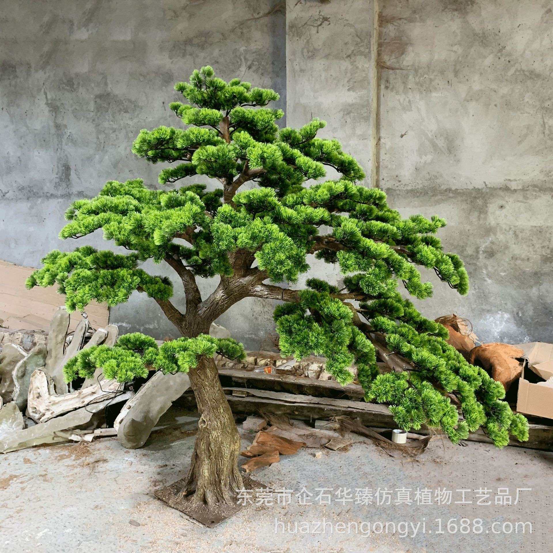 仿真迎客松HZST023美长人罗汉松寿树餐饮店装饰树售处酒店大楼堂