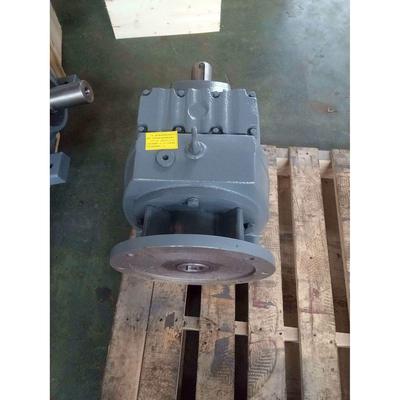 传邦直发轴输入轴输出RF107-91.16-Y2.2法兰斜齿轮减速机