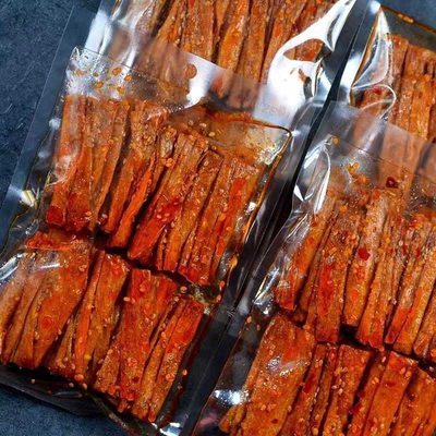 9.99*8包 香辣豆卷湖南特产网红辣条零食豆皮卷麻辣条辣味