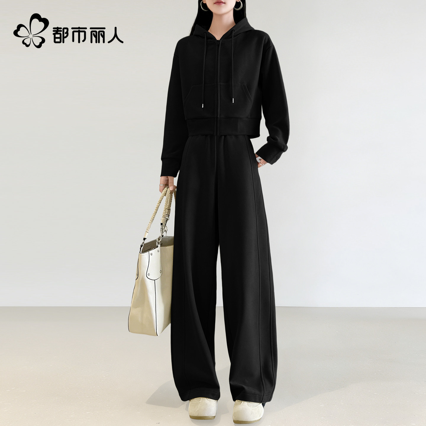 都市丽人运动套装女春季休闲黑色卫衣两件套2026超火一整套穿搭Y