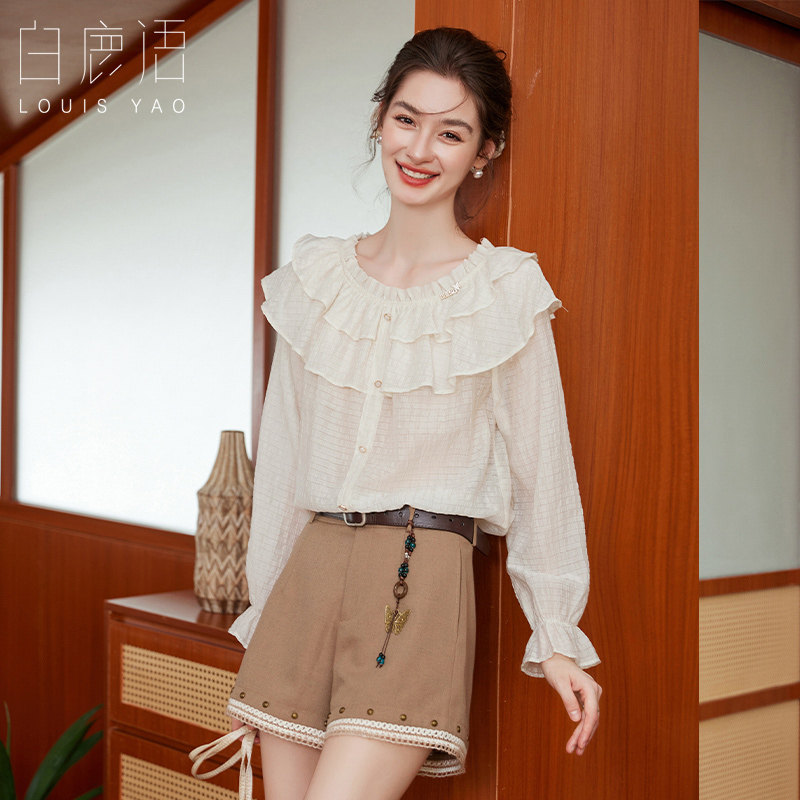白鹿语韩系甜美荷叶边衬衫女26秋季新款设计感时尚一字肩休闲上衣