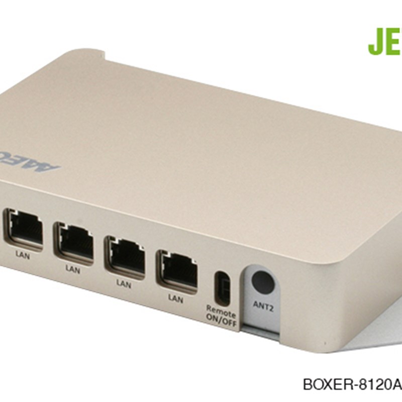 商汤 BOXER-8130AI 无风扇嵌入式 Box PC 搭载NVIDIA JVetson TX2