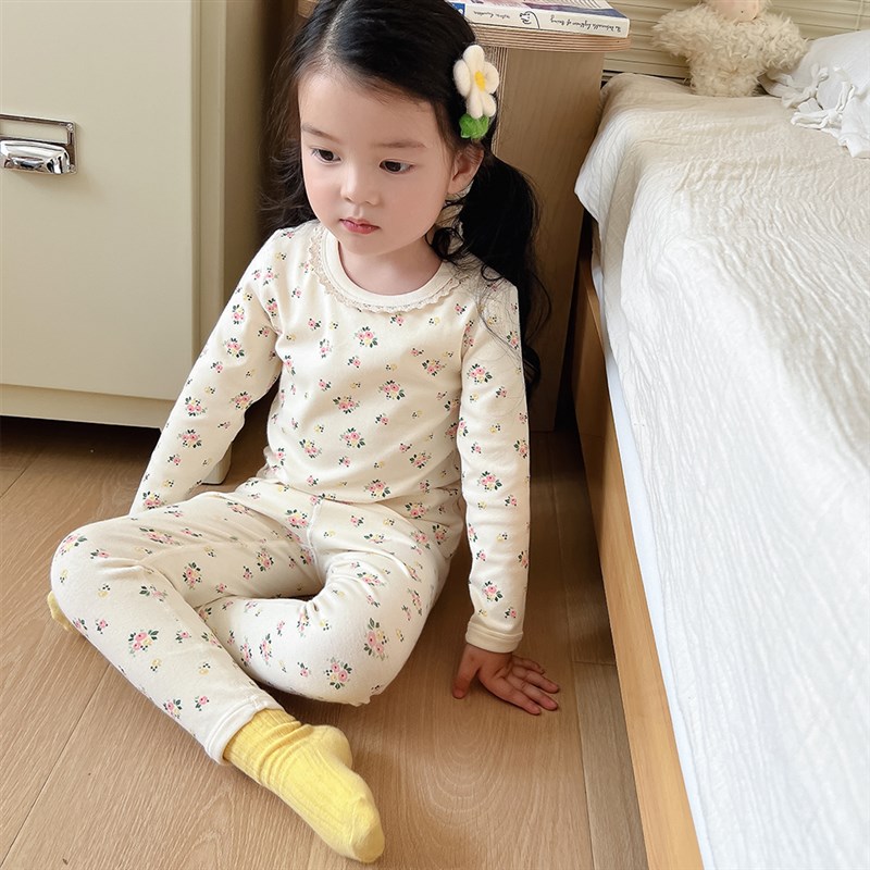 女宝宝小碎花秋冬女孩保暖内衣套装男宝宝磨毛无骨秋衣秋裤