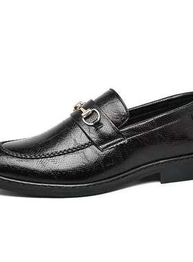 样板房软装男鞋 衣帽间装饰品摆件鞋子 走入式衣柜摆放黑鞋棕鞋