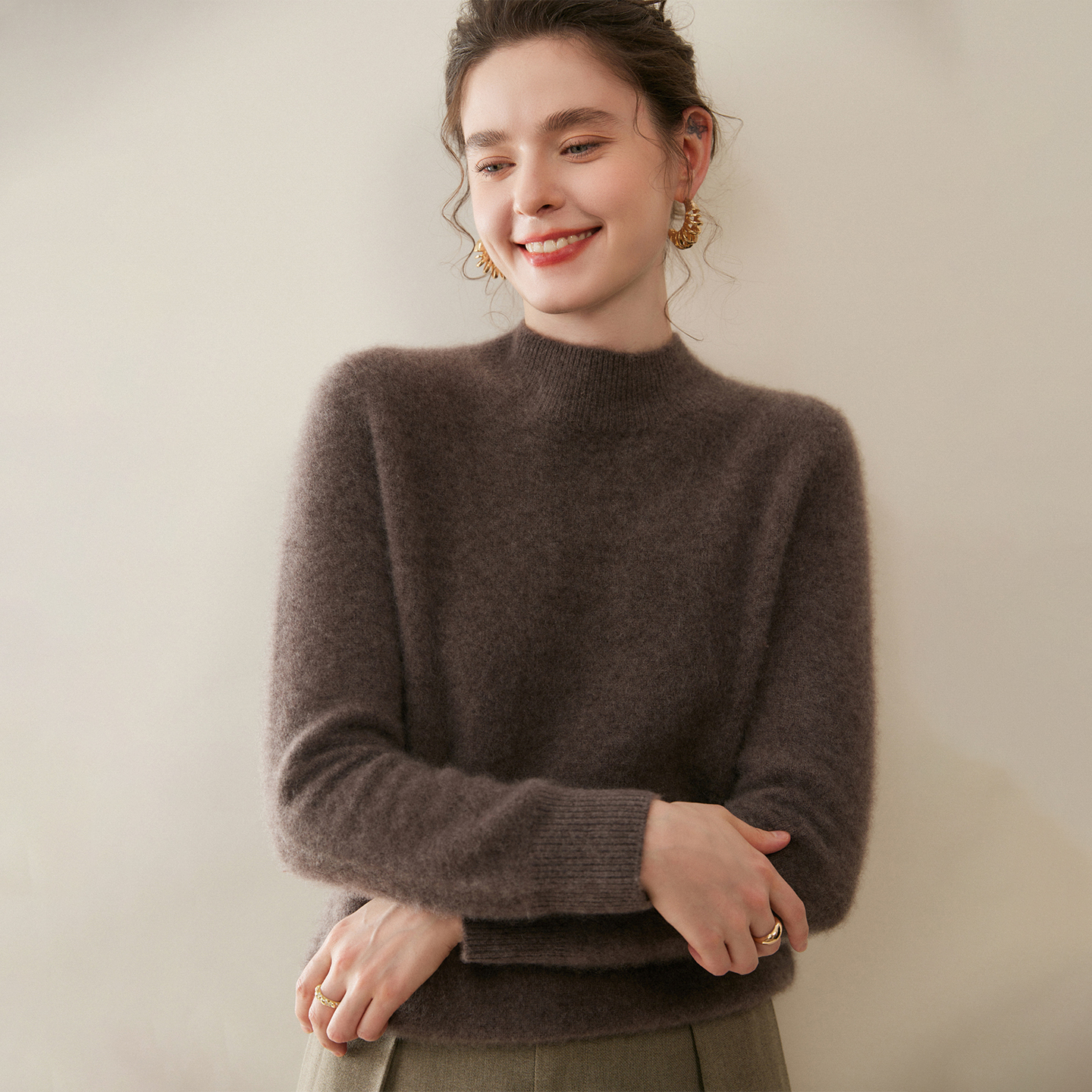 纯色百搭半高领100%纯山羊绒毛衣