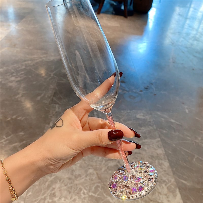 家用高颜值镶钻香槟杯红酒杯网红高脚杯奢华闺蜜生日新婚乔迁礼物