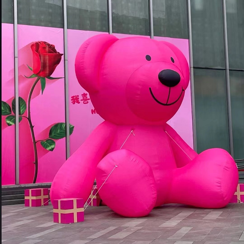 充气熊卡通龙年气模定制网红新年发光爱心大型汽模户外美陈充气膜