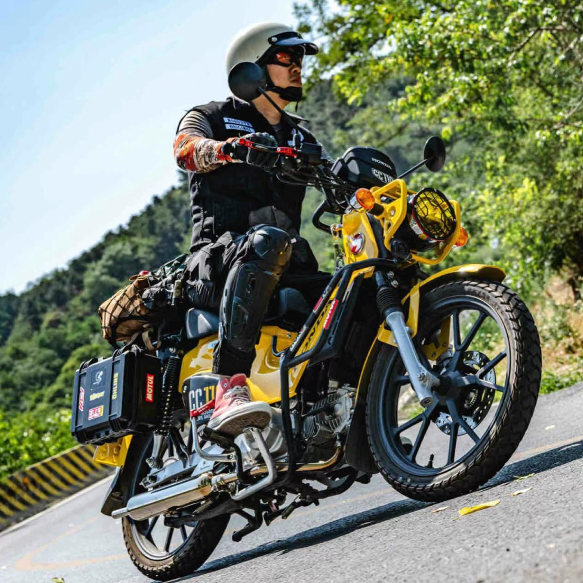 cc110改装战术挂板摩托车备用油箱摩托车边包支架幼兽cc110改装件