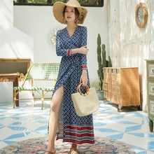 旅游衣服民族风洋装一片式长裙显瘦夏三亚沙滩裙女海边度假超仙