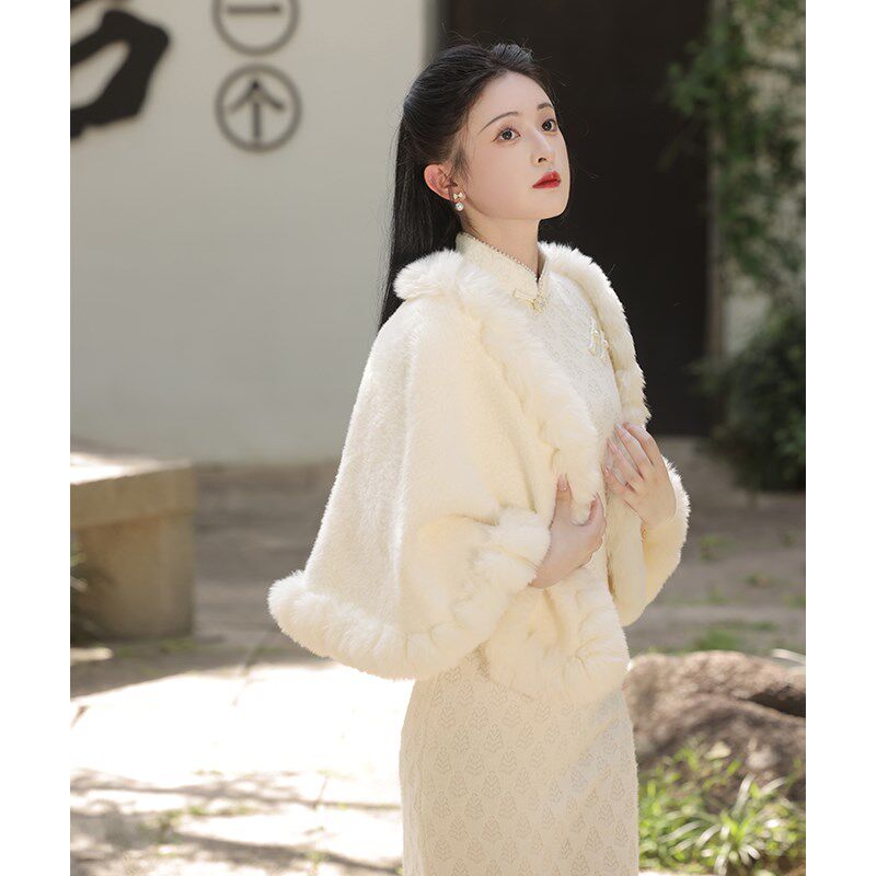 旗袍婚纱披肩秋冬季2024新款新娘结婚敬酒服加厚加绒外搭斗篷白色