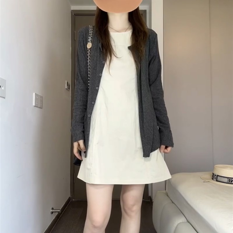 今年流行大码微胖MM穿搭一整套女装长袖针织开衫背心连衣裙两件套