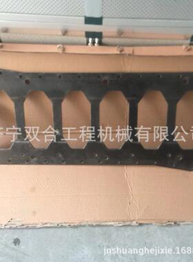 P0C20022-6RYH-76D10机2发动油底壳减振板隔油板缸体加强肋板