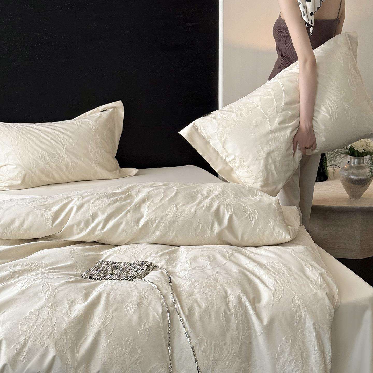 100支提单MPS花长贡缎绒棉四件睡套简约感裸床被套纯棉床品